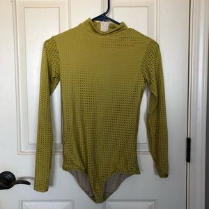 Acacia Mesh Ehukai Small.